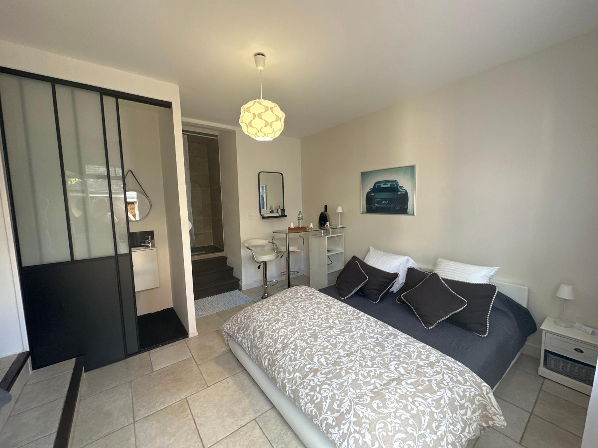 KVS concept Ecommoy Bed and Breakfast Eksteriør billede