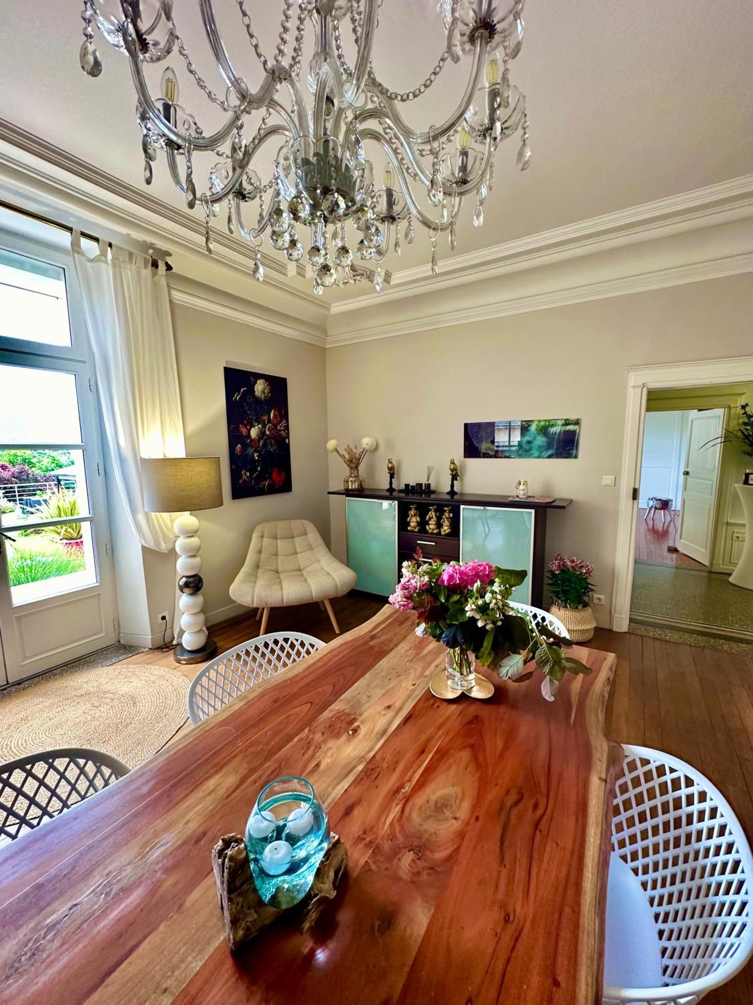 KVS concept Ecommoy Bed and Breakfast Eksteriør billede